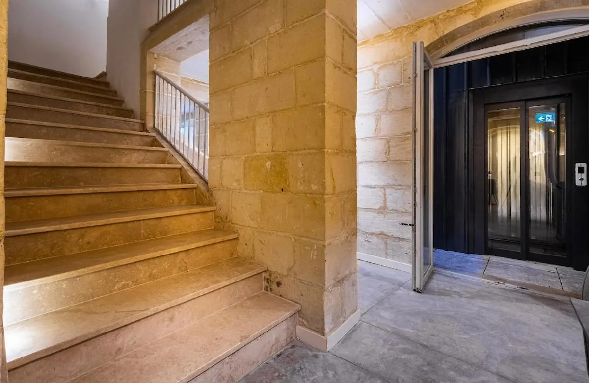 Old Theatre Suites - Maddalena Valletta 0*,  Malta