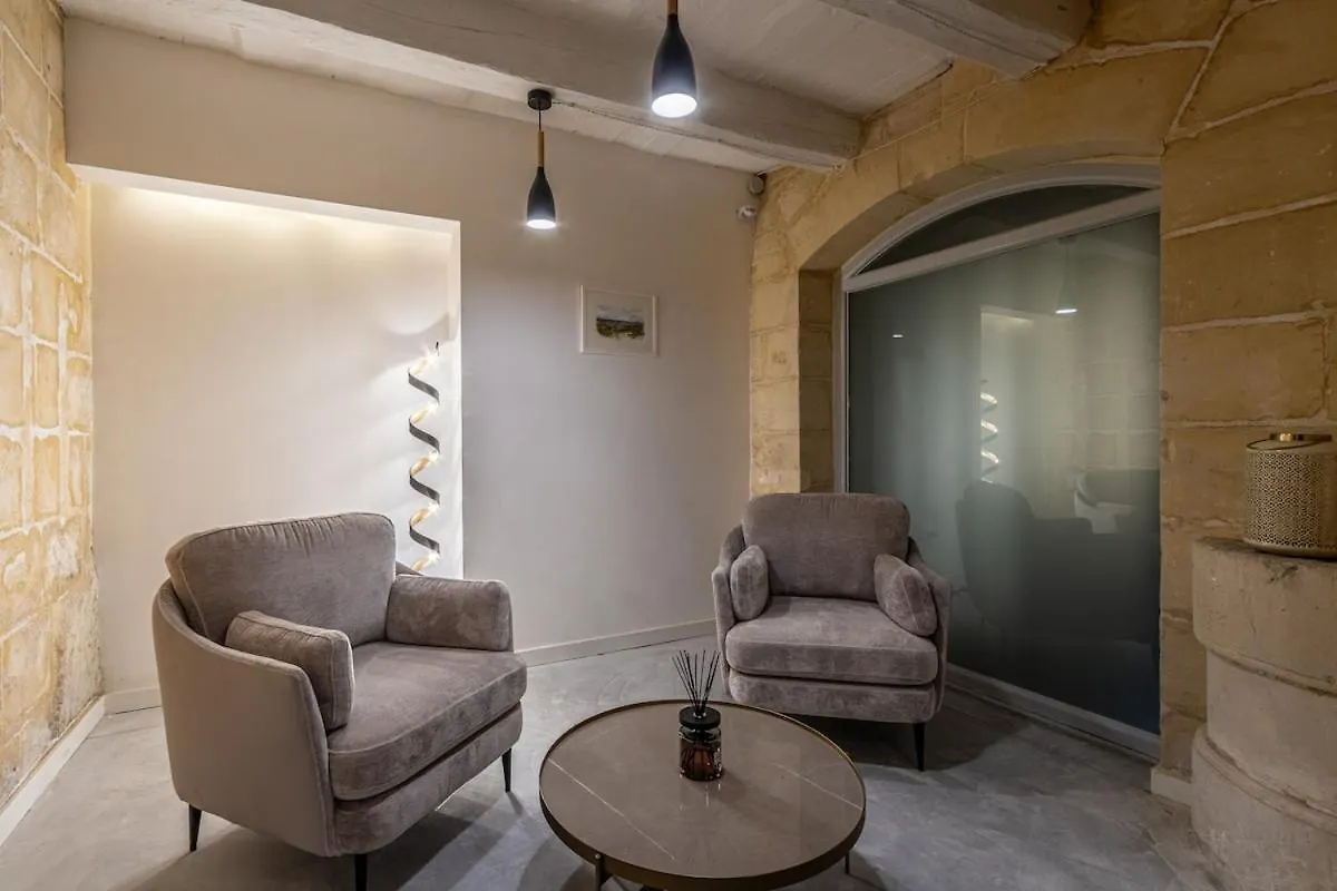 Old Theatre Suites - Maddalena Valletta
